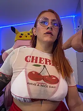 Luna_Paris_'s cam snapshot