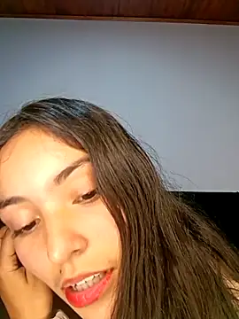 hotwife26's cam snapshot