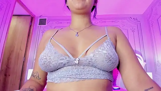 maddyslut_'s cam snapshot