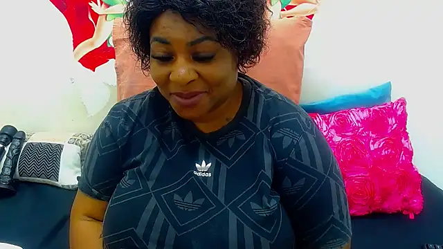 Ebonyhotass26's cam snapshot