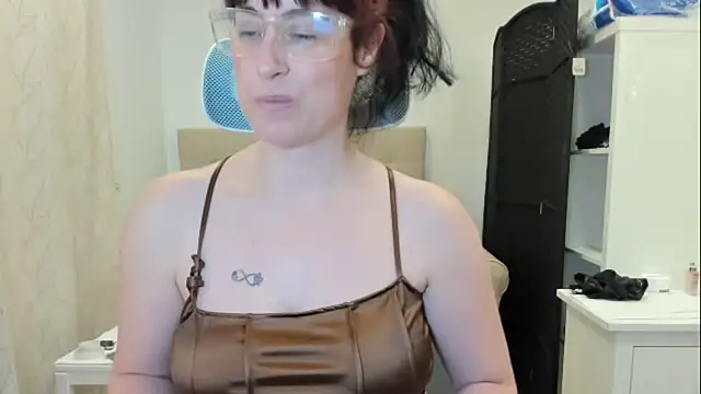 emmita69_'s cam snapshot