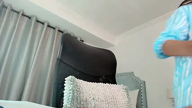 paulina_ponce's cam snapshot