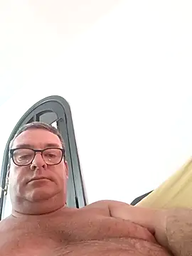 MountJohnXL live sex cam