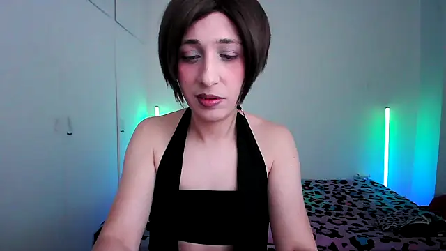 HoneyValentine live sex cam