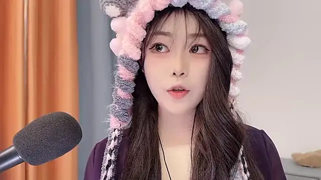 smalldaisy live sex cam