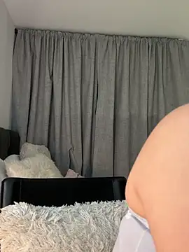 helen_palmer's cam snapshot