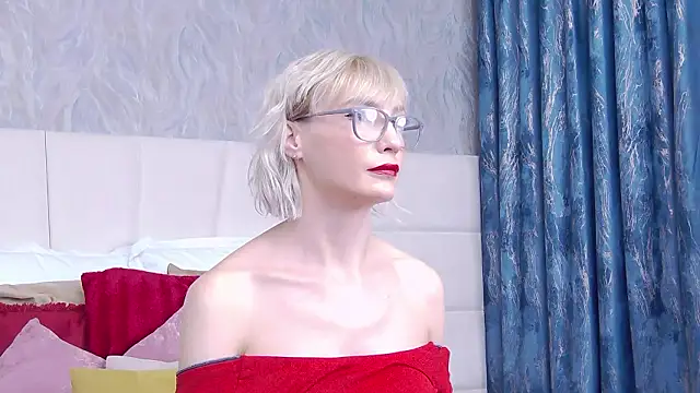 LoreneMoonlight's cam snapshot