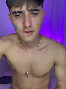 PhilipRich live sex cam