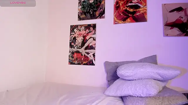 Luna-Chann's cam snapshot