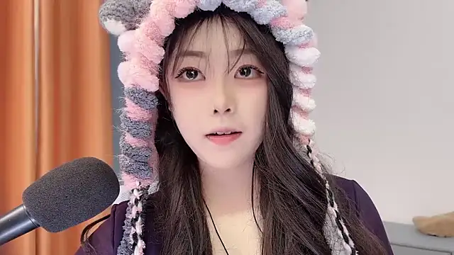 smalldaisy's cam snapshot