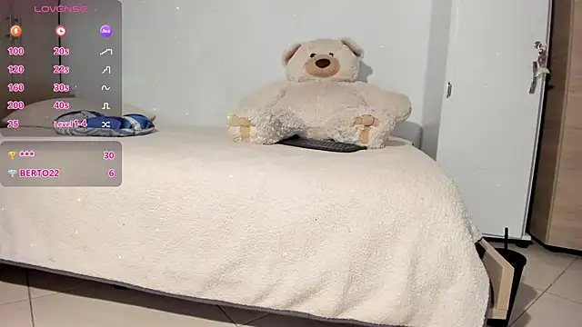 Veronikolsen-'s cam snapshot