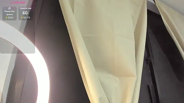 Kylie2211's cam snapshot