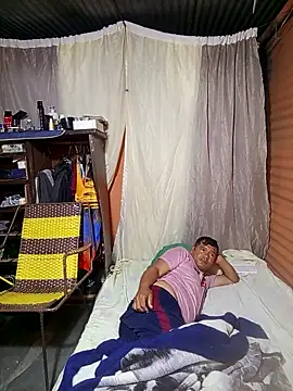 Franklin111230 live sex cam