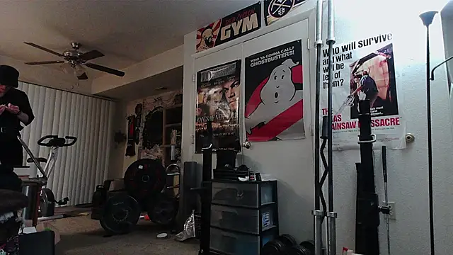 biggerisbetter12's cam snapshot