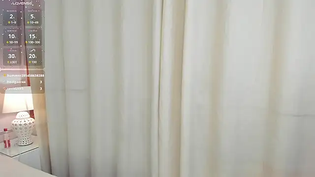 ruby_tylor_'s cam snapshot