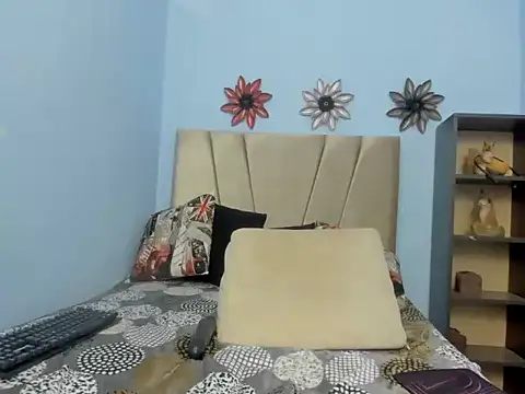 Alice_sexy26's cam snapshot