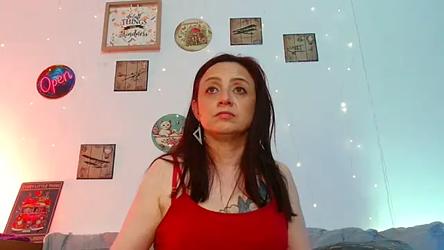 Catamilf77's cam snapshot