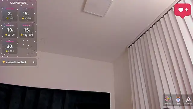 SaraWagner_'s cam snapshot