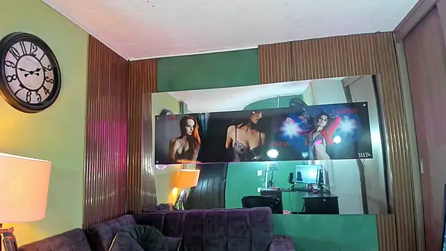 allison_mc's cam snapshot