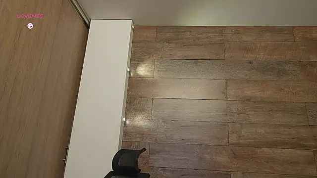 connor_h1's cam snapshot