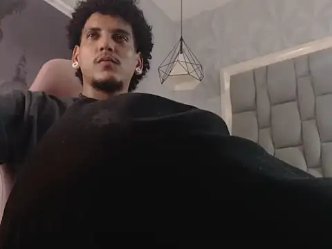 Xfire_boy69 live sex cam