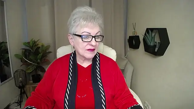 KayleSmoll's cam snapshot