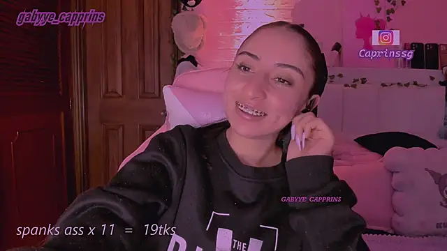 gabyye_capprins's cam snapshot