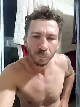 RobertoLuiz84 live sex cam