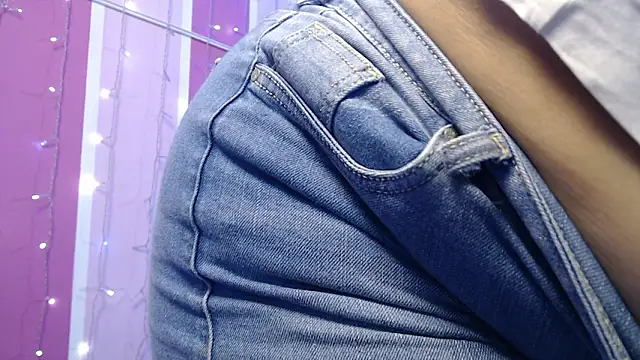 May_fk's cam snapshot