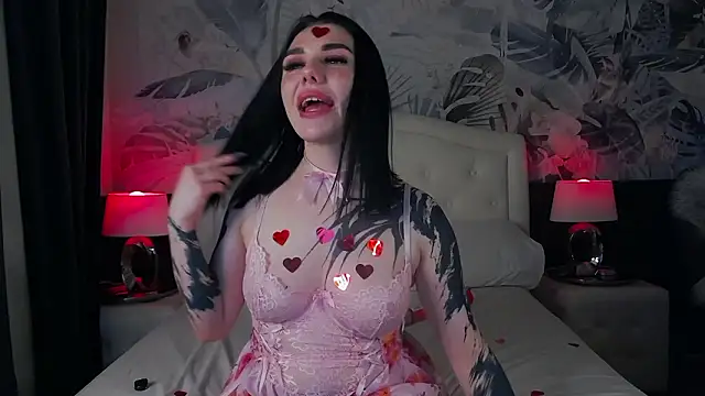 MaeveMoon live sex cam