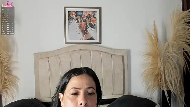 Bianka_olivetto021's cam snapshot