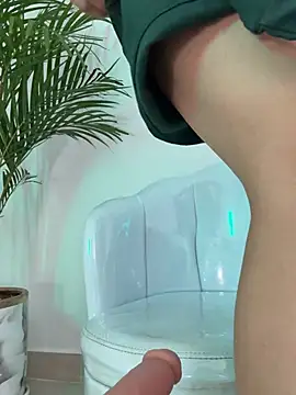 Ariana_TuFantasiaHot live sex cam