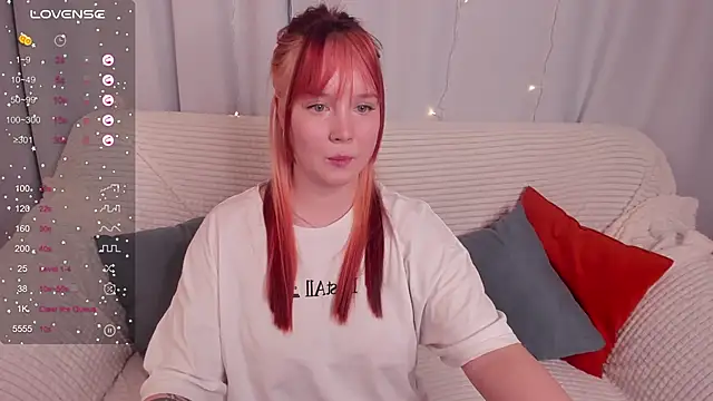 Fire_Emily_'s cam snapshot