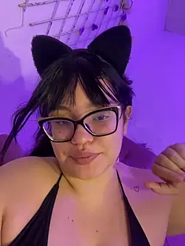 Emily_Taylor2's cam snapshot