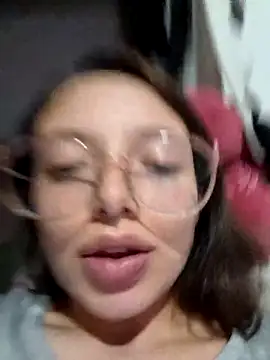 linda-schmidt's cam snapshot