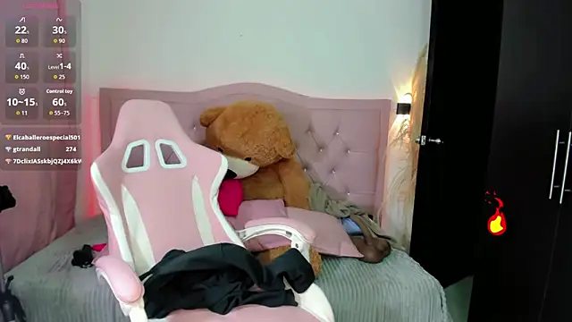 Ashley_dolll's cam snapshot