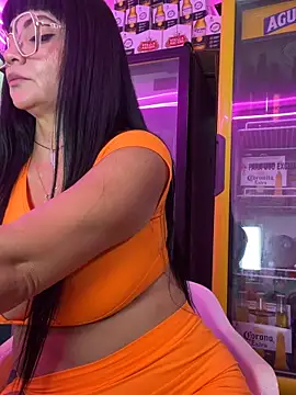 Hot_beauty__ live sex cam