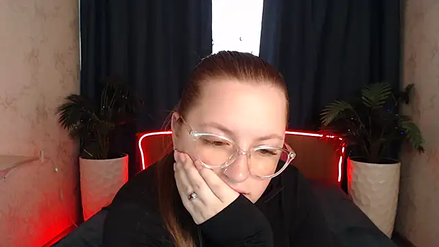 GirlPlayer's cam snapshot