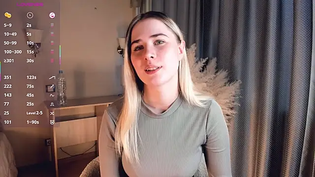 LuanaFincel's cam snapshot