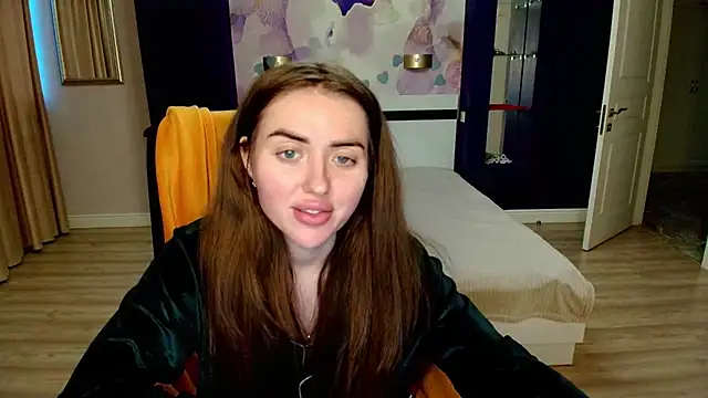 MissisCaty live sex cam