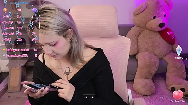 KuroChan420's cam snapshot