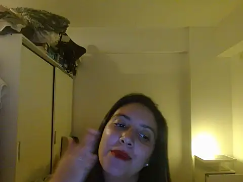 xBubblyBarbiexx's cam snapshot