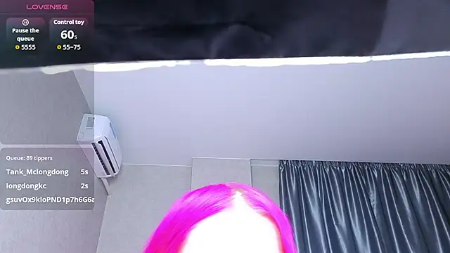 KittieHeart live sex cam