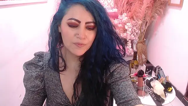 scarleth_blue's cam snapshot