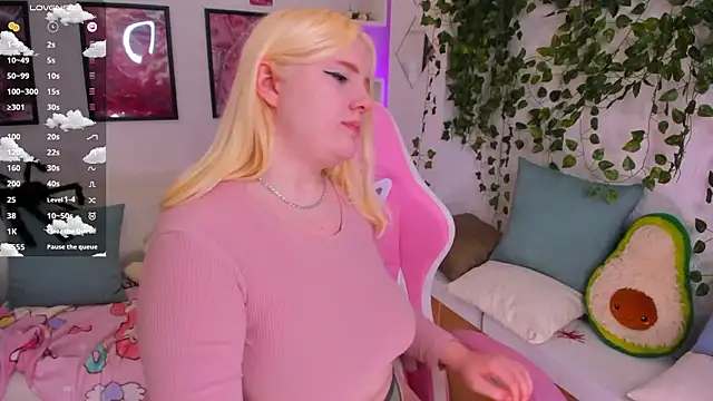 art_lovee's cam snapshot