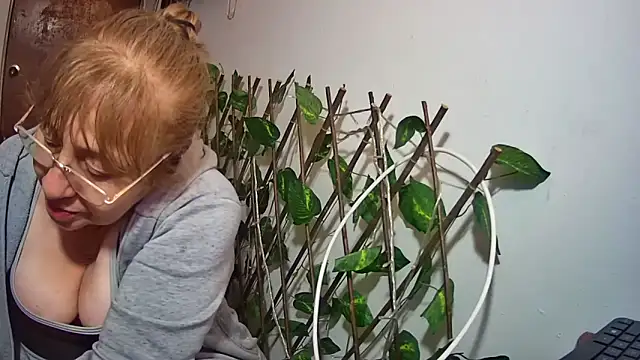 nicoltatiana_'s cam snapshot