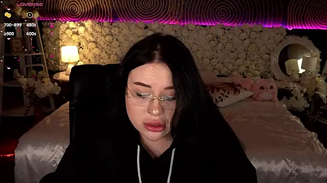 SerahMirabeli's cam snapshot