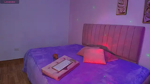 mei_kora's cam snapshot