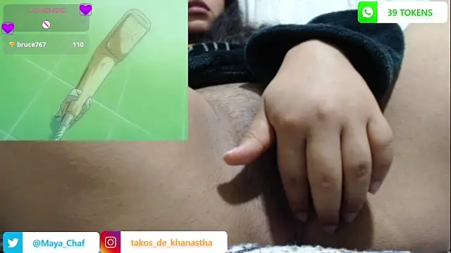 _MayaOniOni_'s cam snapshot