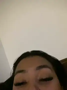 PUSHYLATE's cam snapshot